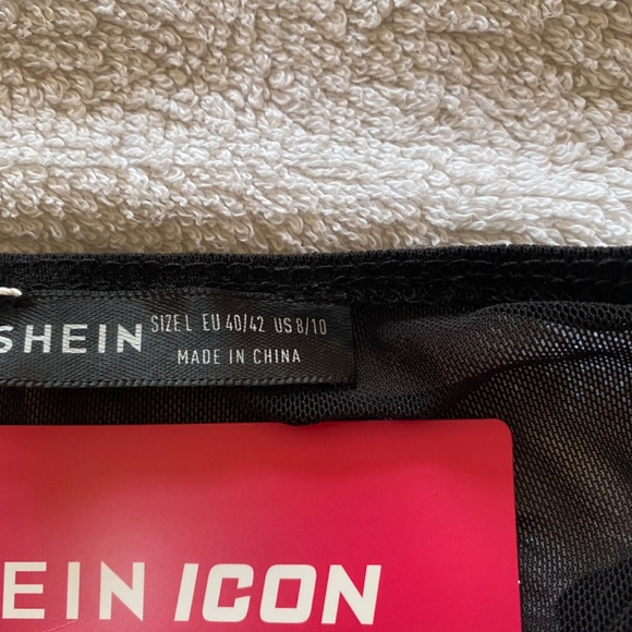 SHEIN Drawstring LaceTop, black, size L (US 8/10), NWT - Picture 6 of 7